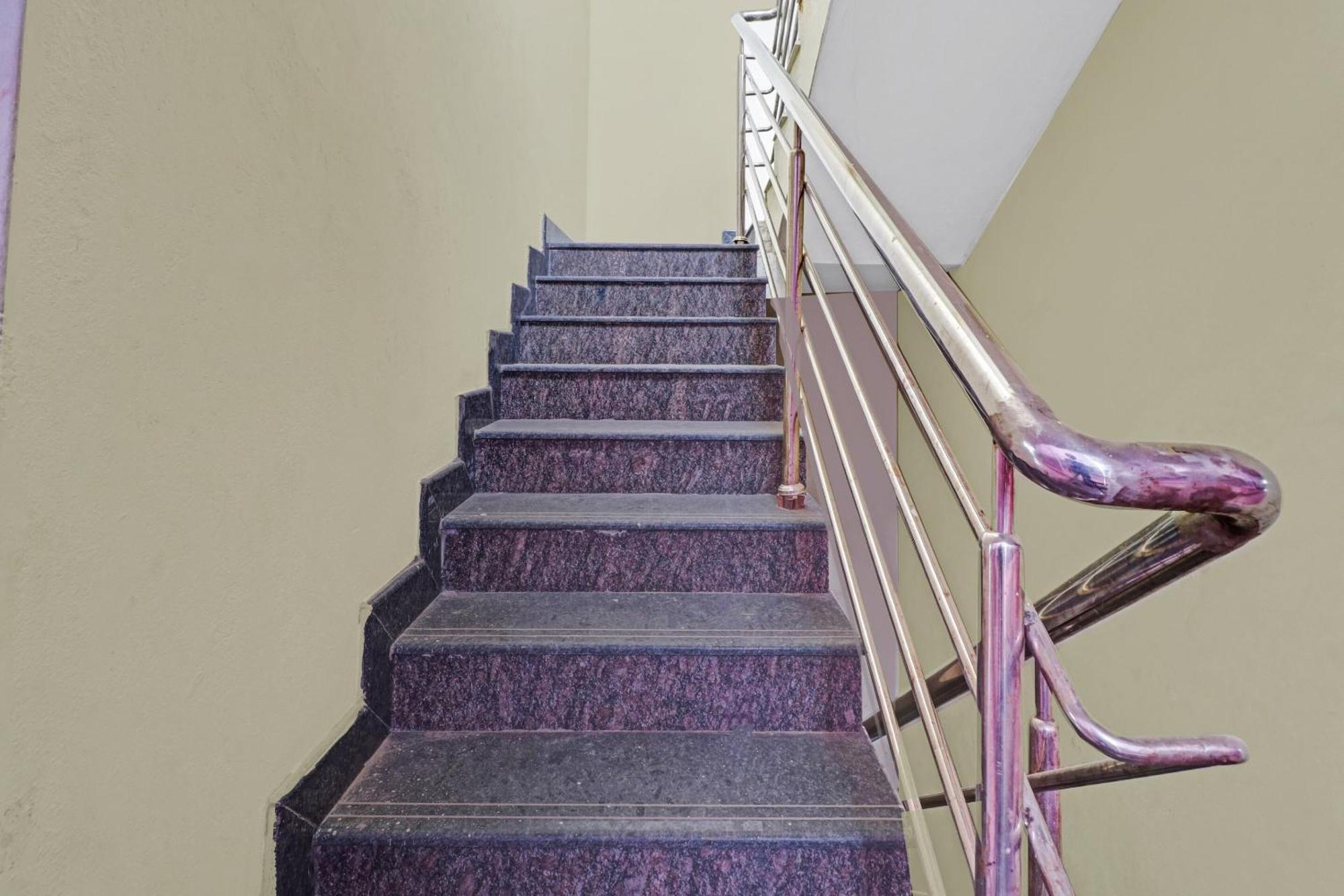 Hotel O Lakshmi Sri Deluxe Boarding & Lodgeing Kumbalgod Luaran gambar